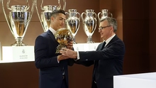 Ronaldo gọi tổng biên tập tạp chí France Football là kẻ dối trá