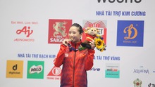 'Nữ hoàng' Wushu Thúy Vi bất ngờ xuất hiện tại nơi thi đấu Esports