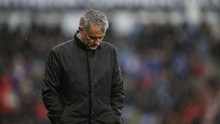 Mourinho: 'Các cầu thủ nên tự đi mà giải thích với truyền thông'