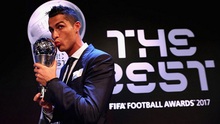 Pele: 'Ronaldo đang thay đổi lịch sử bóng đá'