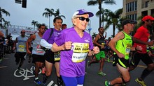 Cụ bà lập kỷ lục chạy marathon ở tuổi 94