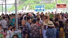 Quảng Ninh 'giải cứu' 5.600 du khách tại Cô Tô