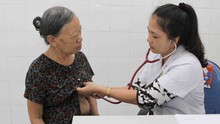 Nghệ An: Khám bệnh, cấp thuốc miễn phí cho Bà mẹ VNAH và thương bệnh binh, gia đình chính sách