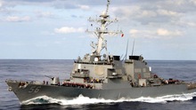 Vụ tàu khu trục Mỹ va chạm ở gần Eo biển Malacca: 10 thủy thủ mất tích, 5 người bị thương