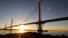 Người dân Anh chào đón cây cầu 'cánh buồm' dài nhất thế giới