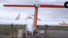 VIDEO: Súng laser Mỹ 'âm thầm' hạ gục một lúc 5 máy bay không người lái