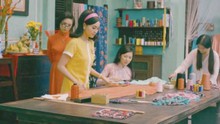 Phim 'Cô Ba Sài Gòn': Hình ảnh đẹp, nhưng câu chuyện áo dài khiên cưỡng