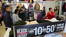 Nhộn nhịp không khí mua hàng tại Hà Nội ngày Black Friday
