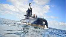 Tin nhắn chết chóc từ tàu ngầm Argentina thông báo điều gì?