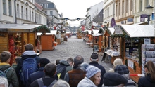 Vô hiệu hóa bưu kiện nghi gửi bom, sơ tán người dân khu chợ Giáng sinh gần Berlin