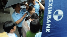 Tổ công tác Bộ Công an bắt giữ 2 nữ cán bộ ngân hàng Eximbank chi nhánh TP HCM