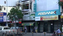 Bắt nhóm cướp ngân hàng bất thành ở Thành phố Hồ Chí Minh