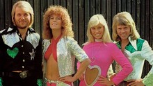 ABBA tái xuất phòng thu sau hơn 35 năm: Ấm áp, đầy cảm xúc