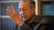 Thủ tướng Malaysia cấm các bộ trưởng nhận quà biếu