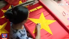 VIDEO thăm ngôi làng hơn 70 năm may cờ tổ quốc