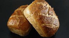 Bánh mì làm bằng đá