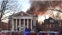 VIDEO: Cháy lớn tại bảo tàng Missouri, Mỹ