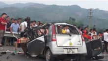 Tai nạn giao thông nghiêm trọng tại Hòa Bình khiến 3 người thương vong