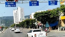 Đoàn xe vượt đèn đỏ ở Đà Nẵng: 9 lái xe bị xử phạt, tước quyền sử dụng giấy phép lái xe