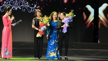 Gala Ngôi sao sân khấu Việt Nam 2019: Tặng quà 33 nghệ sĩ có hoàn cảnh khó khăn
