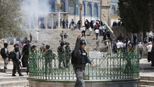 Đụng độ giữa người Palestine và cảnh sát Israel tại thánh địa Jerusalem, hàng chục người bị thương