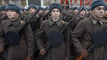 Quân đội Nga tổng duyệt cho lễ diễu binh lịch sử trên Quảng trường Đỏ
