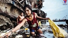 Cô bé 'nhặt rác thải nhựa' đoạt giải bức ảnh năm 2019 của UNICEF