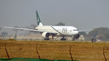 Malaysia tạm thời cấm các phi công có bằng do Pakistan cấp