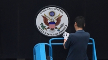 Nhân viên ngoại giao Mỹ sẵn sàng rời Thành Đô, Trung Quốc, Tổng Lãnh sự quán Trung Quốc tại Houston chính thức đóng cửa​