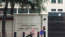 Mỹ chính thức đóng cửa Tổng Lãnh sự quán tại Thành Đô (Trung Quốc)