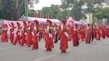 'Tuần lễ áo dài Việt Nam' năm 2021: Phát huy di sản văn hóa áo dài trong mỗi phụ nữ Việt