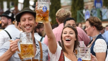Lễ hội bia Oktoberfest lớn nhất thế giới tiếp tục lỡ hẹn vì dịch Covid-19