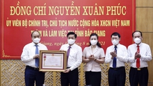 Tỉnh Bắc Giang nhận Huân chương Lao động vì thành tích phòng, chống dịch Covid-19