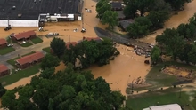 Lũ lụt nghiêm trọng tại Mỹ, ít nhất 21 người đã chết