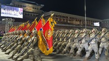 Triều Tiên tổ chức duyệt binh nhân kỷ niệm 90 năm Ngày thành lập quân đội