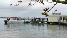Chìm ca nô du lịch trên biển Cửa Đại, Quảng Nam, hàng chục người tử vong