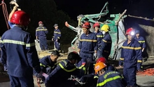 Tai nạn giao thông đặc biệt nghiêm trọng làm 4 người tử vong tại Thừa Thiên-Huế