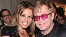 'Hold Me Closer': Cuộc hội ngộ giữa 'công chúa' Birtney và Elton John