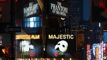 Broadway khép lại vở nhạc kịch kinh điển 'Bóng ma trong nhà hát'