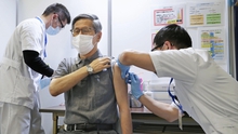 Nhật Bản triển khai tiêm mũi tăng cường phòng biến thể Omicron cho người dân