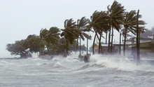 Cập nhật: Tâm bão số 4 trên đất liền khu vực Thừa Thiên Huế đến Quảng Ngãi
