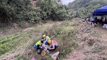 Vụ rơi máy bay ở Trung Quốc: Không tìm thấy người sống sót