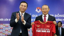 VIDEO: HLV Park Hang Seo gia hạn hợp đồng 1 năm với VFF