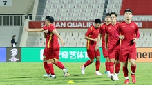 Việt Nam vs Oman: Cô đơn như HLV Park Hang Seo