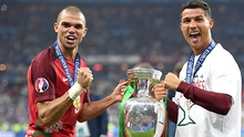 Vô địch cả EURO lẫn Champions League có đoạt Quả bóng Vàng?