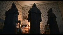 'Trục quỷ' - Phim về ngôi nhà ma ám nổi tiếng nhất nước Anh