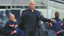 Chuyện của Mourinho: Cứ than thở là bị sa thải