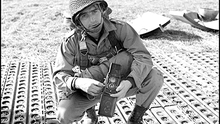 Triển lãm ảnh của Robert Capa: Huyền thoại của D-Day