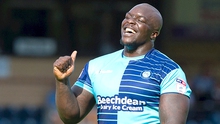 Adebayo Akinfenwa: 'Quái vật' bóng đá thế giới mơ làm đô vật