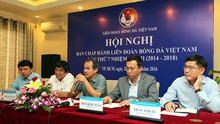 Ông Nguyễn Húp (Chủ tịch CLB Quảng Nam): 'VFF không phải... tổ hưu!'